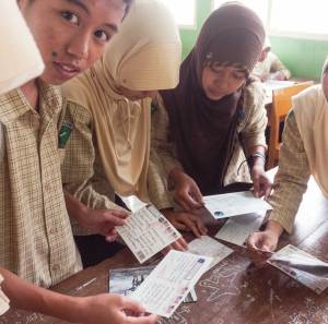 Postcards to Java_children